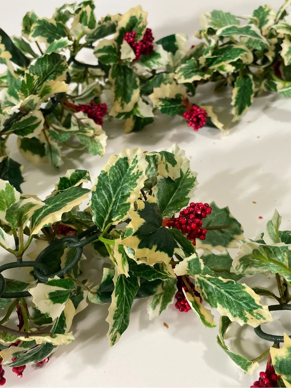 Vintage Christmas Holly Ivy Garland Lot 2 Pieces 5 Ft & 3 Ft Plastic Decor MCM